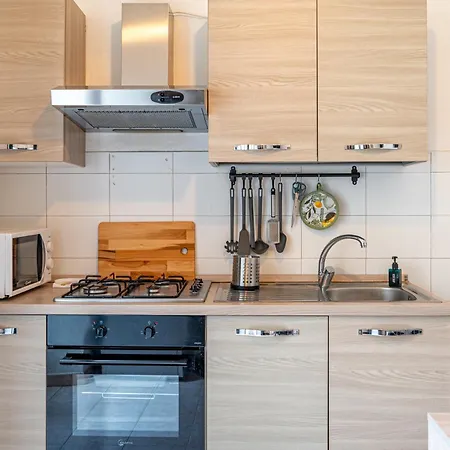- 2 Bedrooms - Piazza Castello Appartement