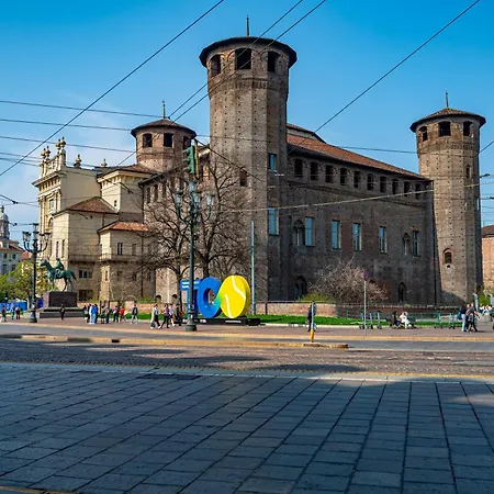 - 2 Bedrooms - Piazza Castello Turijn